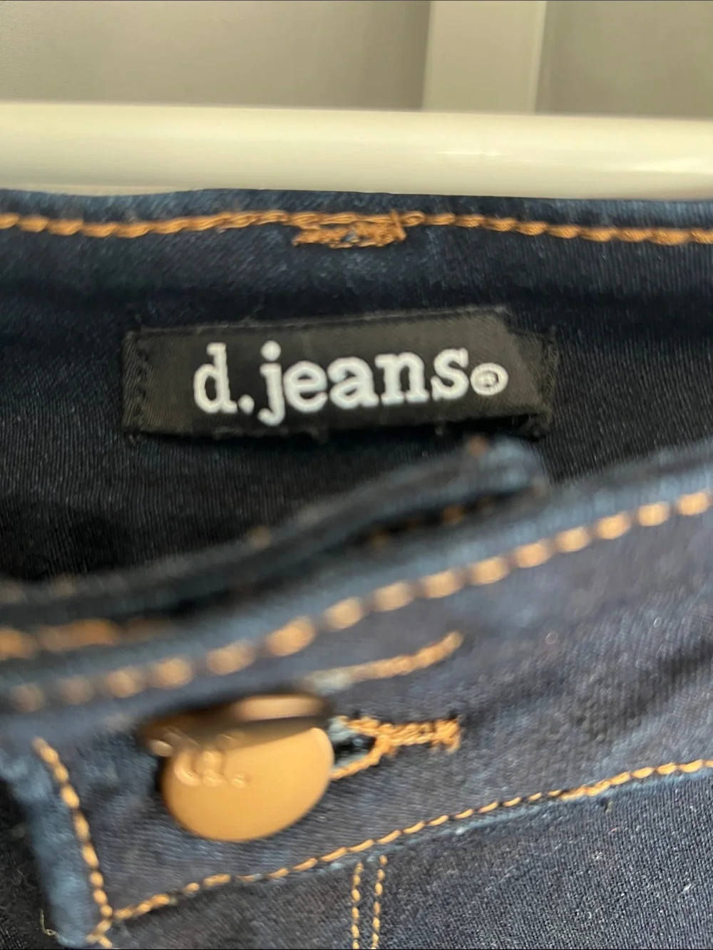 d. jeans Dark Blue Ankle Crop Skinny Jeans - Picture 2 of 16
